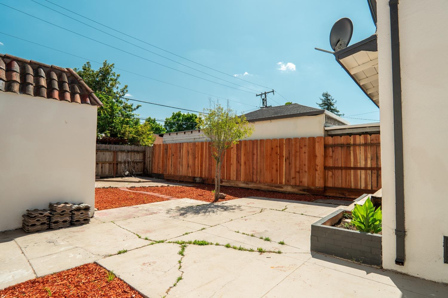 W Harding Way, Stockton, California image 20