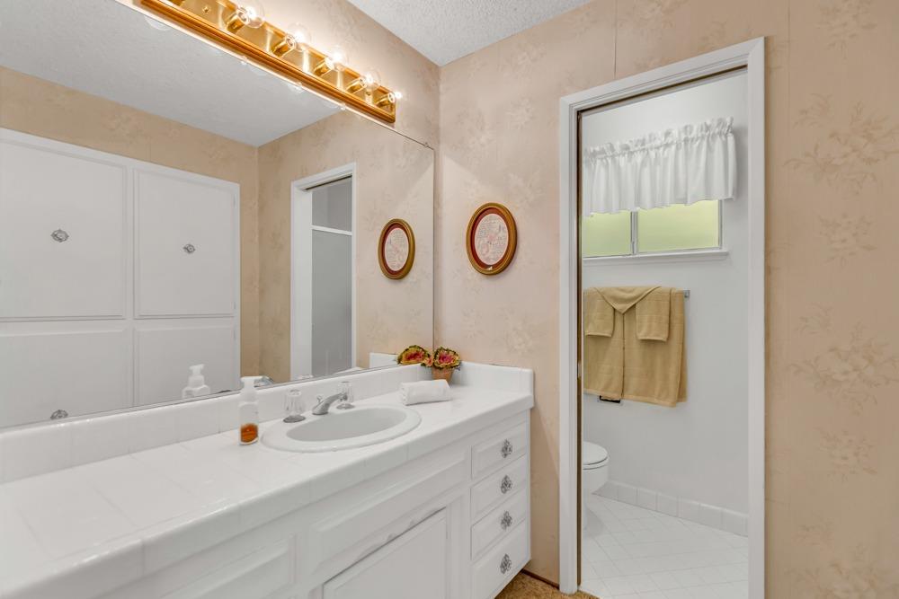 Creekside Lane, Granite Bay, California image 37