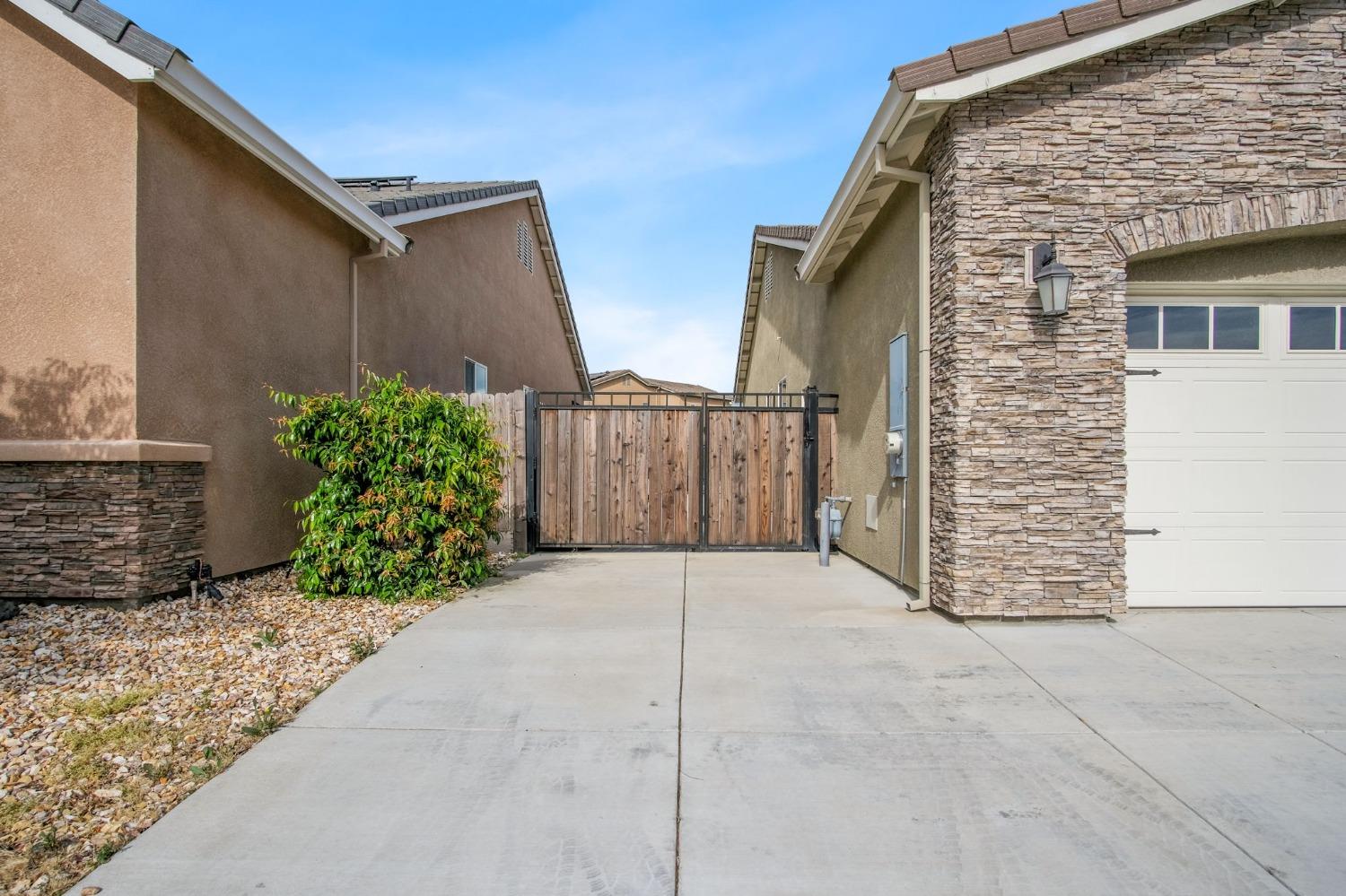 Gianna Marie Avenue, Manteca, California image 6