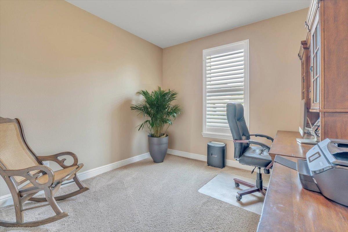 Woodgate Way, Roseville, California image 13