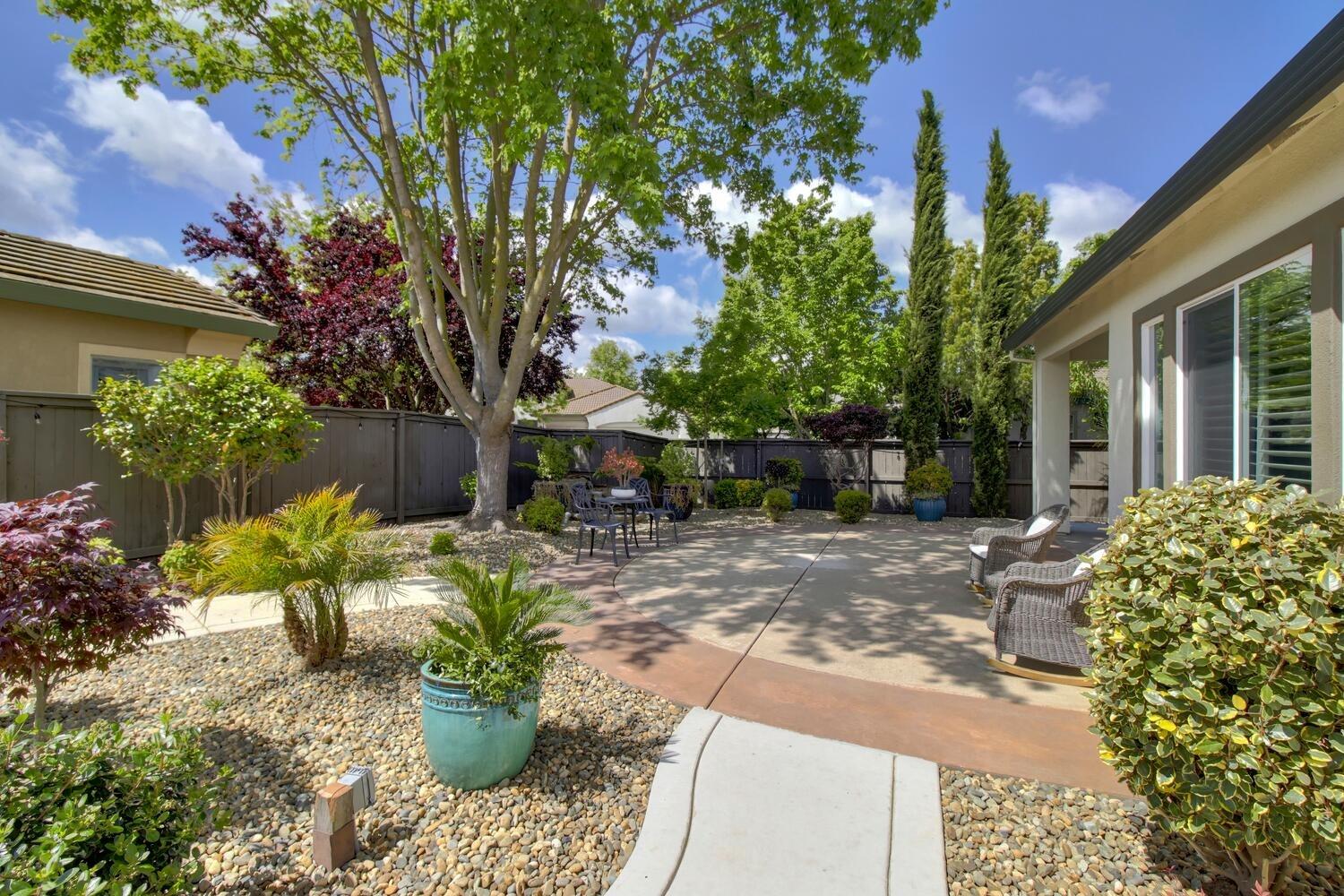 Detail Gallery Image 65 of 85 For 2500 Emerald Lake, Elk Grove,  CA 95758 - 2 Beds | 2 Baths