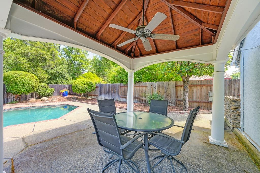 Sidesaddle Way, Roseville, California image 47