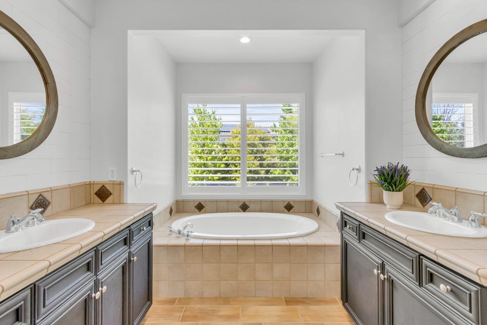 Rimini Way, El Dorado Hills, California image 34