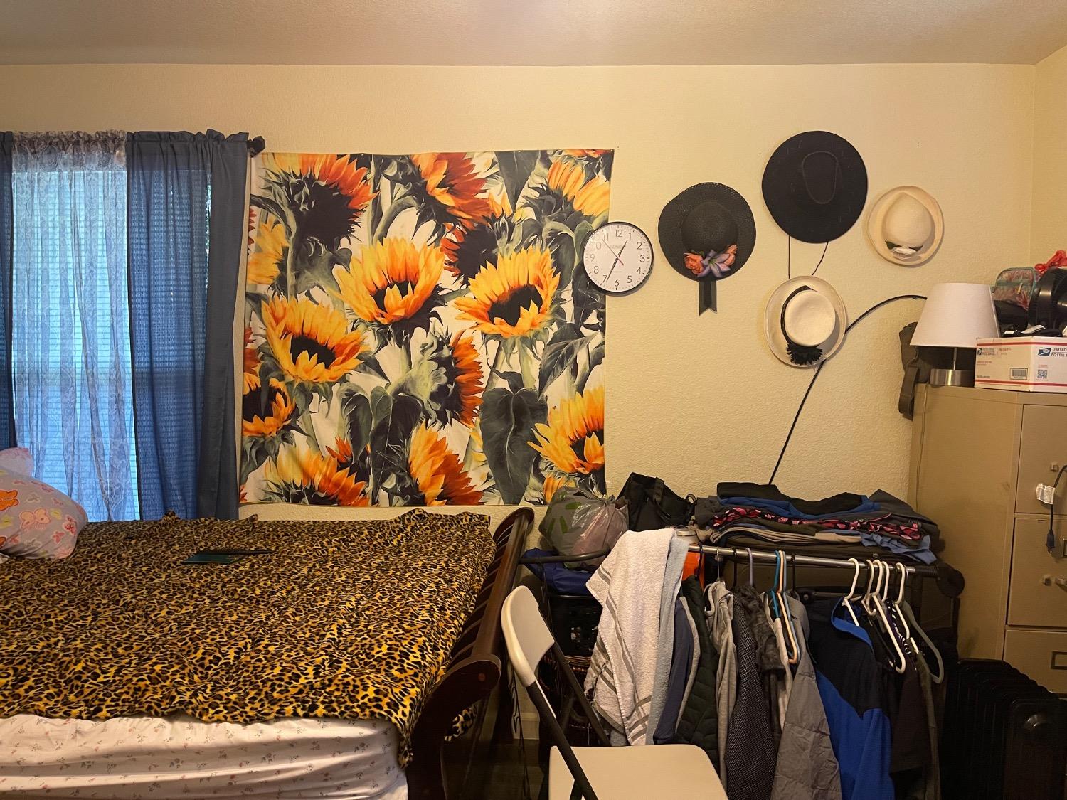 Detail Gallery Image 3 of 17 For 7721 39th Ave, Sacramento,  CA 95824 - 3 Beds | 1 Baths