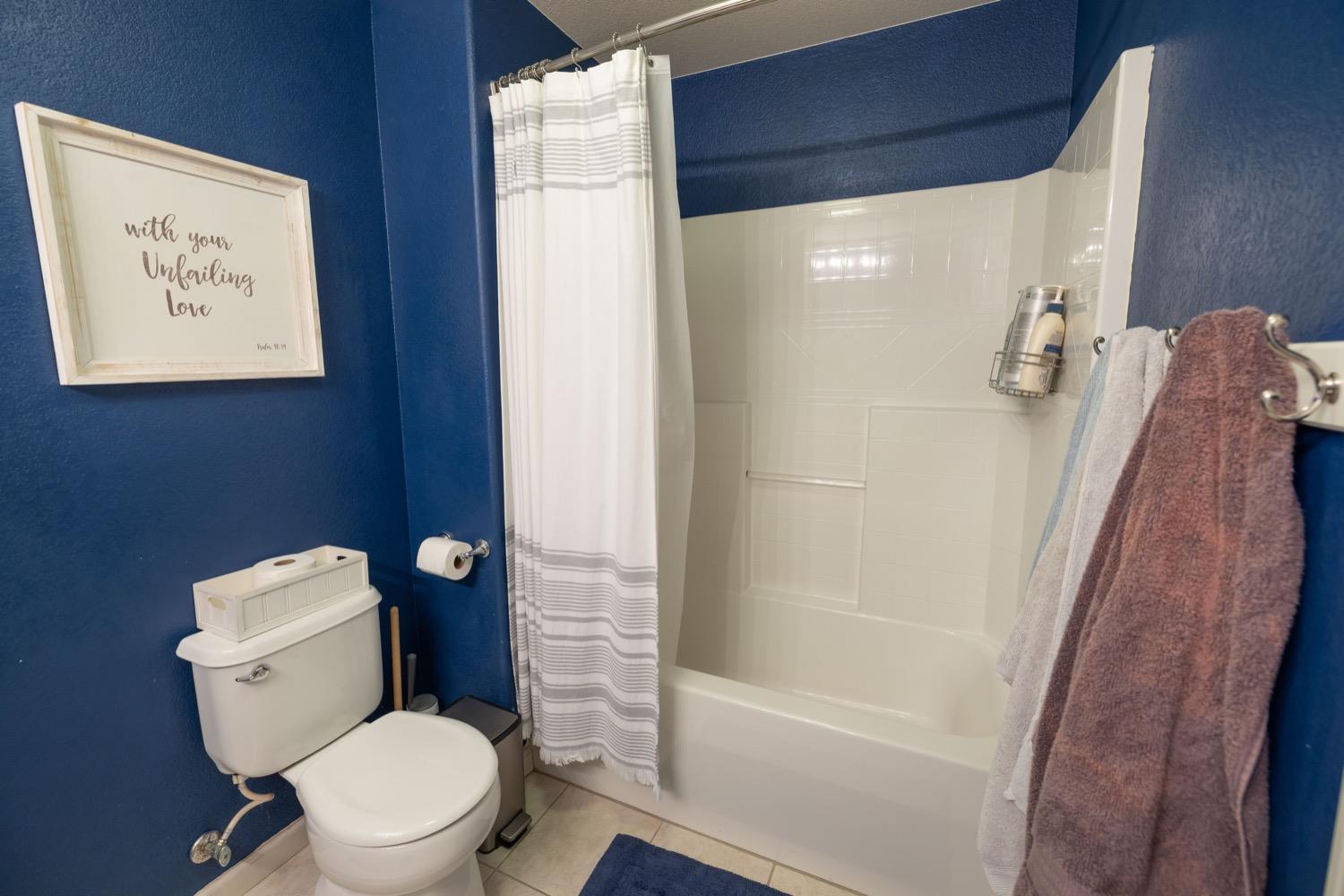 Detail Gallery Image 34 of 63 For 23 Alazar Ct, Sacramento,  CA 95835 - 4 Beds | 3 Baths