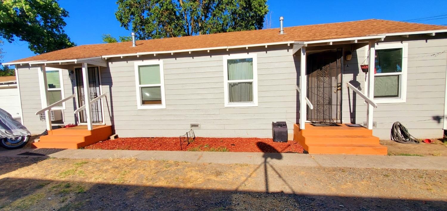 Detail Gallery Image 2 of 22 For 1161 Acacia Ave, Sacramento,  CA 95815 - – Beds | – Baths