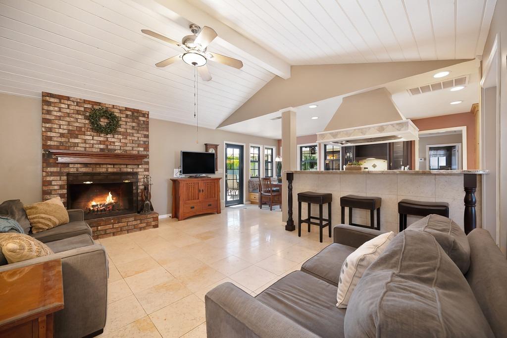 Banff Vista Drive, Elk Grove, California image 8