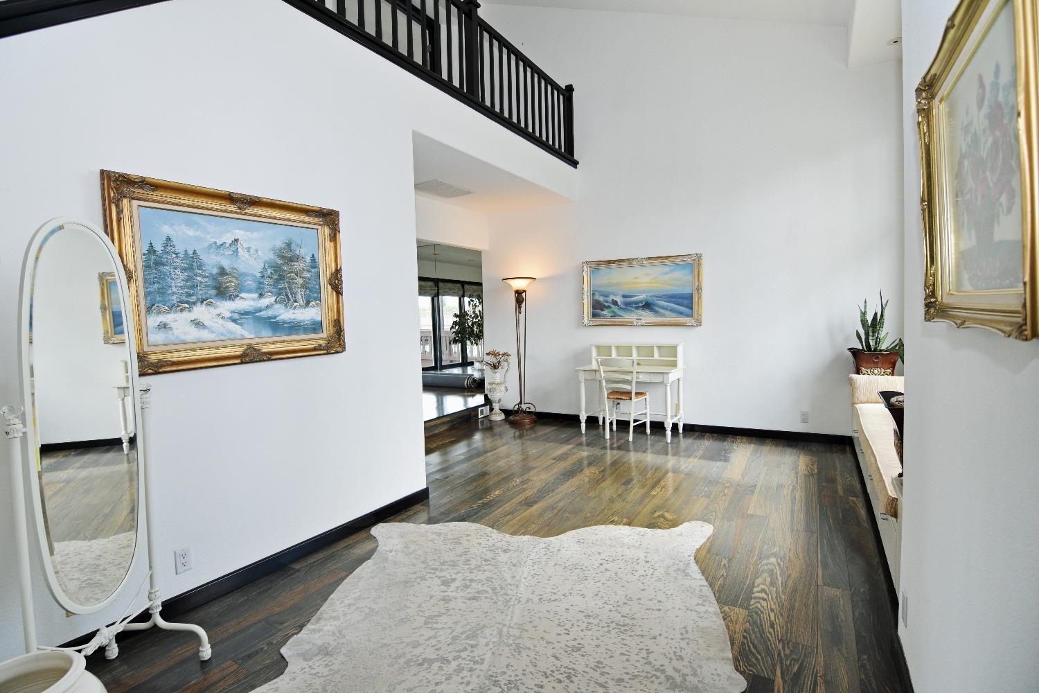 Detail Gallery Image 12 of 93 For 11289 E Grayson Rd, Denair,  CA 95316 - 3 Beds | 3 Baths