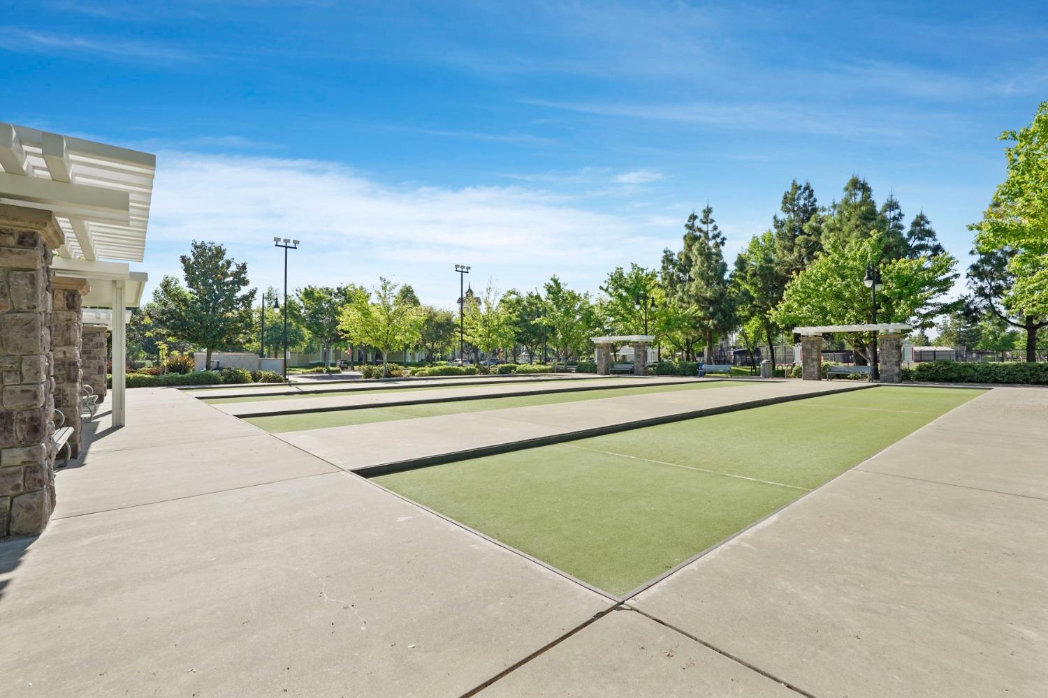 Shadow Berry Dr., Manteca, California image 36