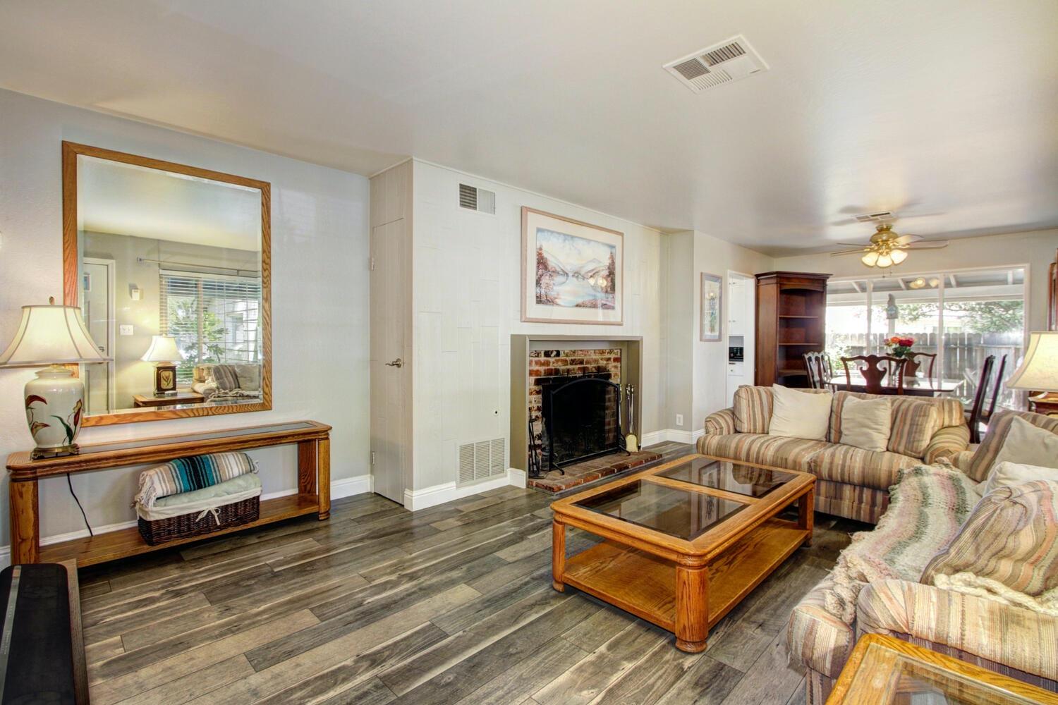 Hesket Way, Sacramento, California image 10