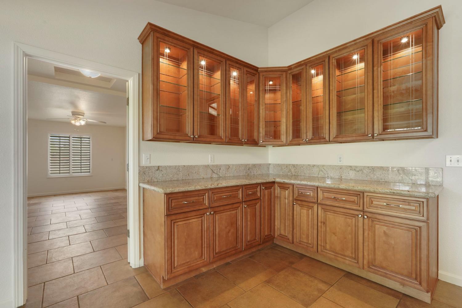 Detail Gallery Image 29 of 54 For 25292 White Fence Ct, Acampo,  CA 95220 - 4 Beds | 2 Baths