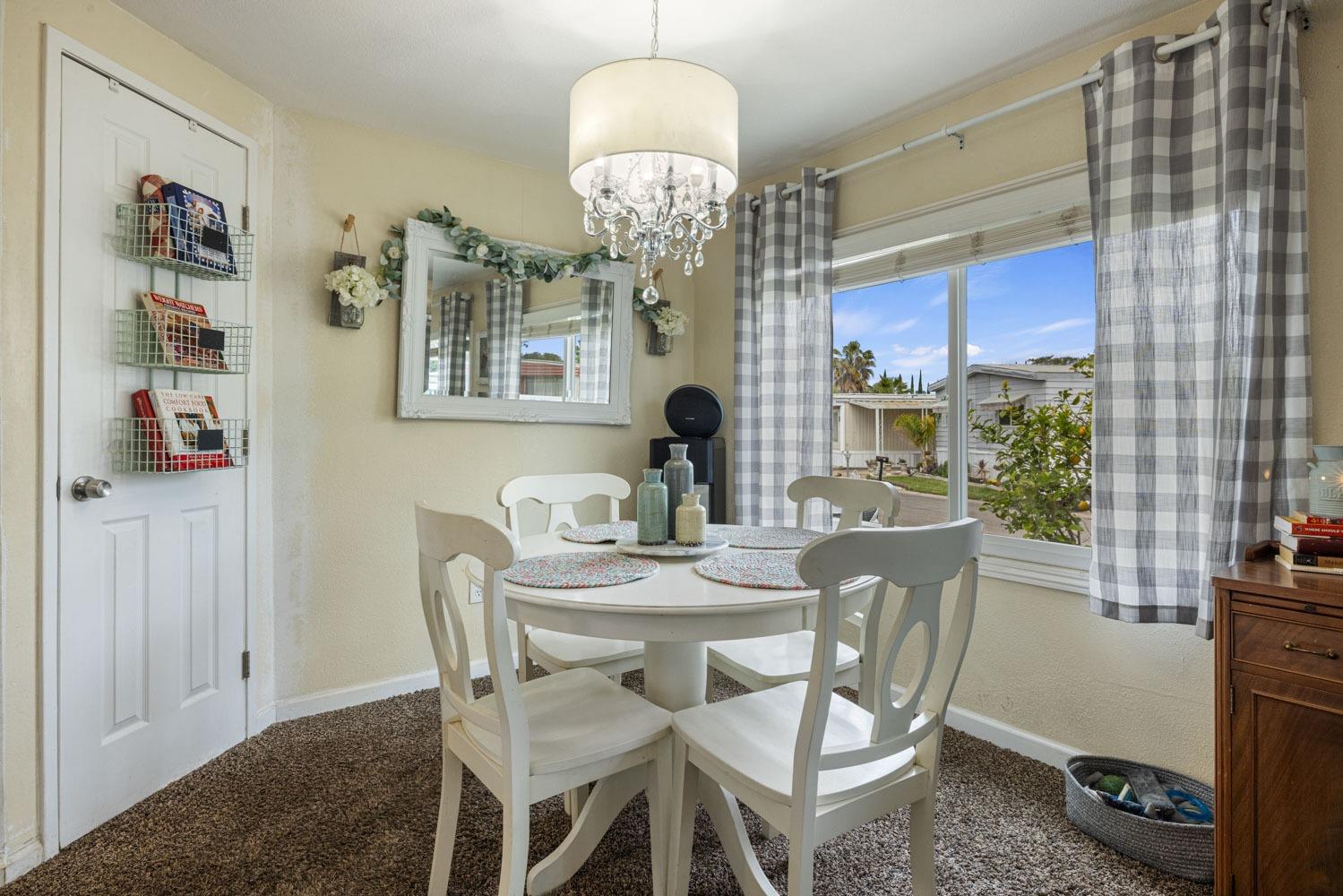Detail Gallery Image 10 of 33 For 4350 Cherokee Rd 34, Stockton,  CA 95215 - 2 Beds | 1 Baths