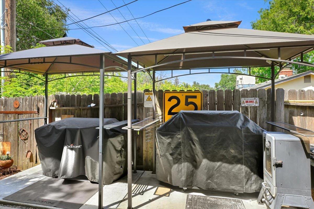 Detail Gallery Image 25 of 42 For 5401 Norway Dr, Orangevale,  CA 95662 - 4 Beds | 2 Baths