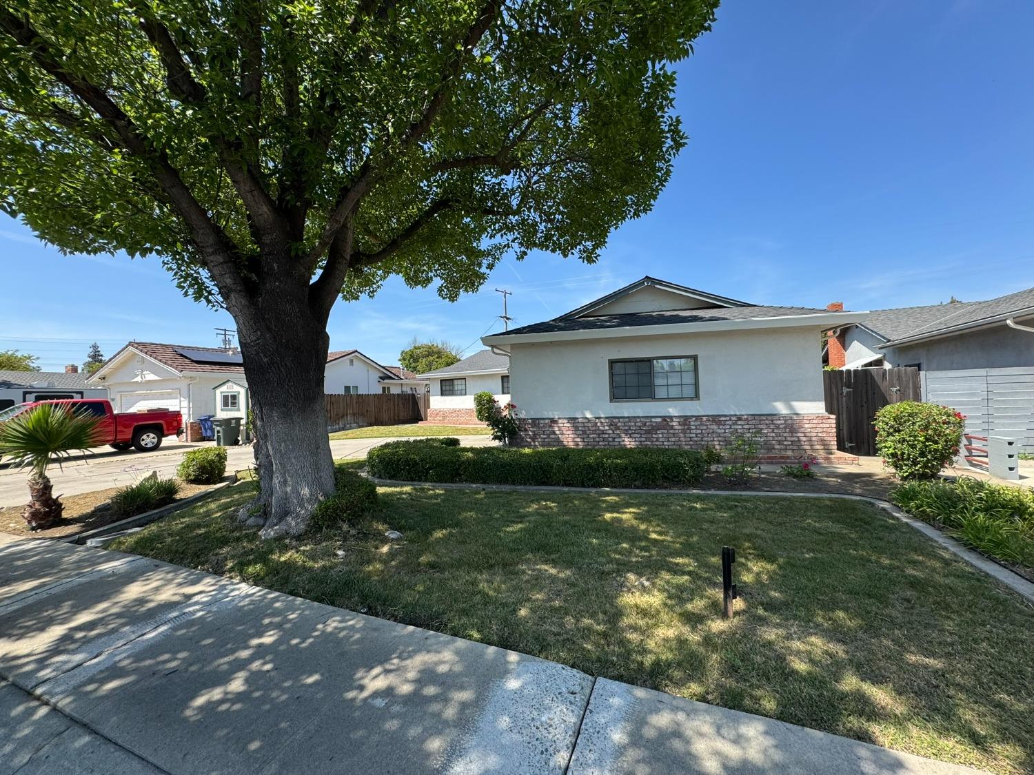 Nome Avenue, Modesto, California image 17