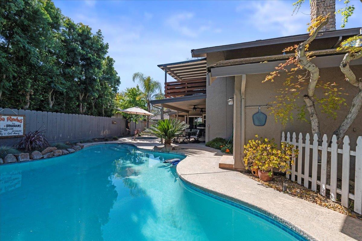 Candlewood Place, Riverbank, California image 34