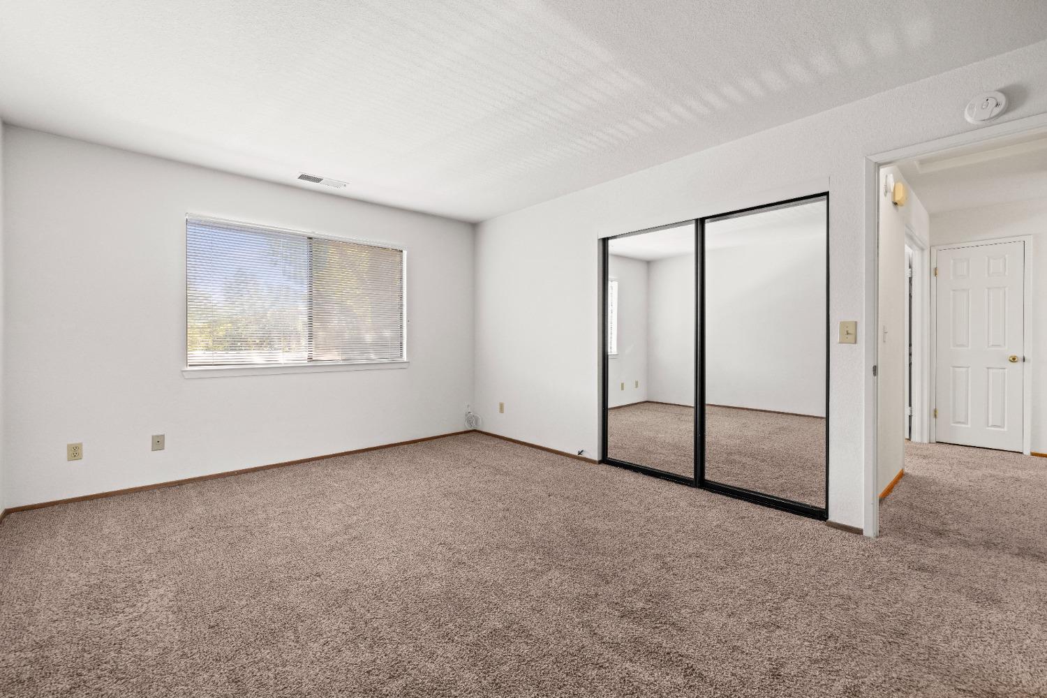 Photo #23: 225054816 Listing: Photo #23