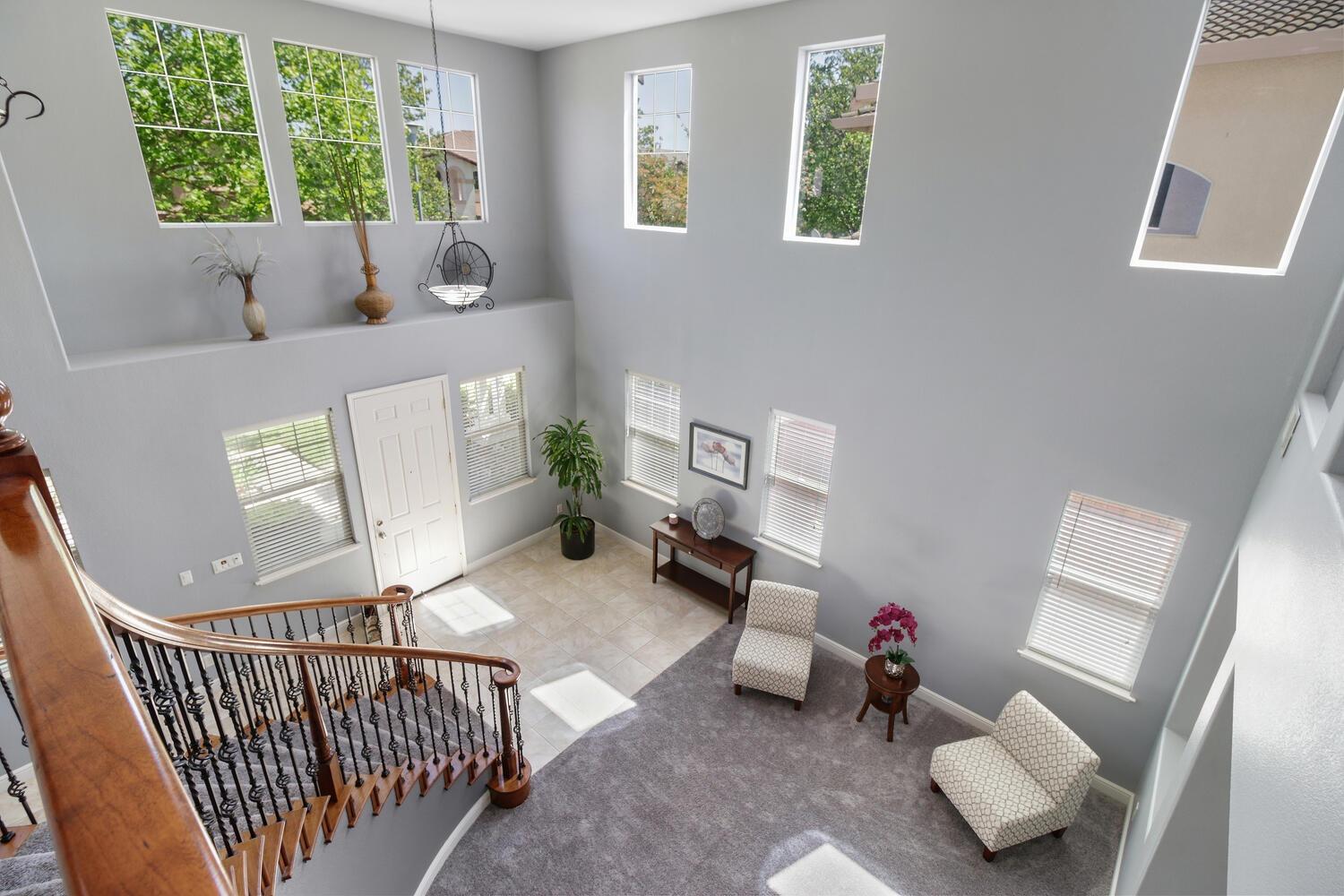 Detail Gallery Image 7 of 82 For 9736 Harrier Way, Elk Grove,  CA 95757 - 4 Beds | 3 Baths