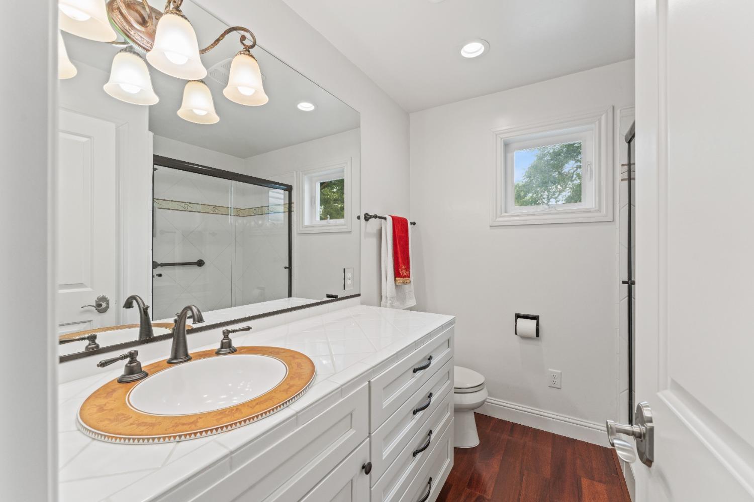 Fairway Court, Auburn, California image 19