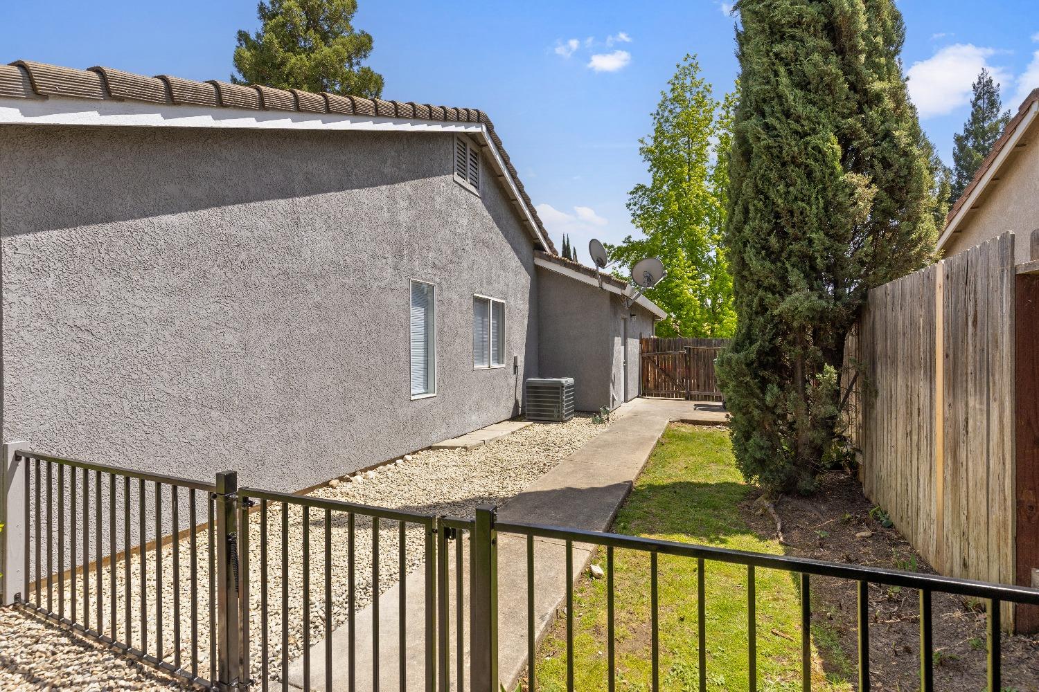 Chilton Drive, Roseville, California image 44