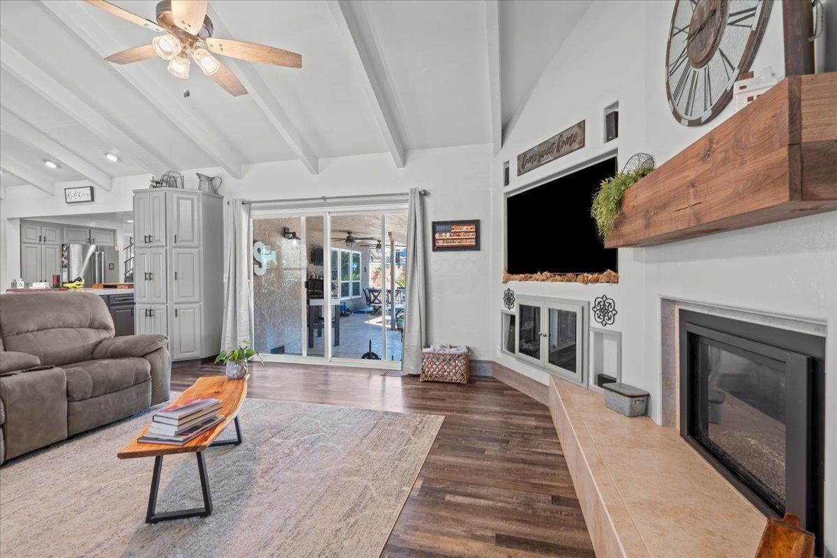 Candlewood Place, Riverbank, California image 10