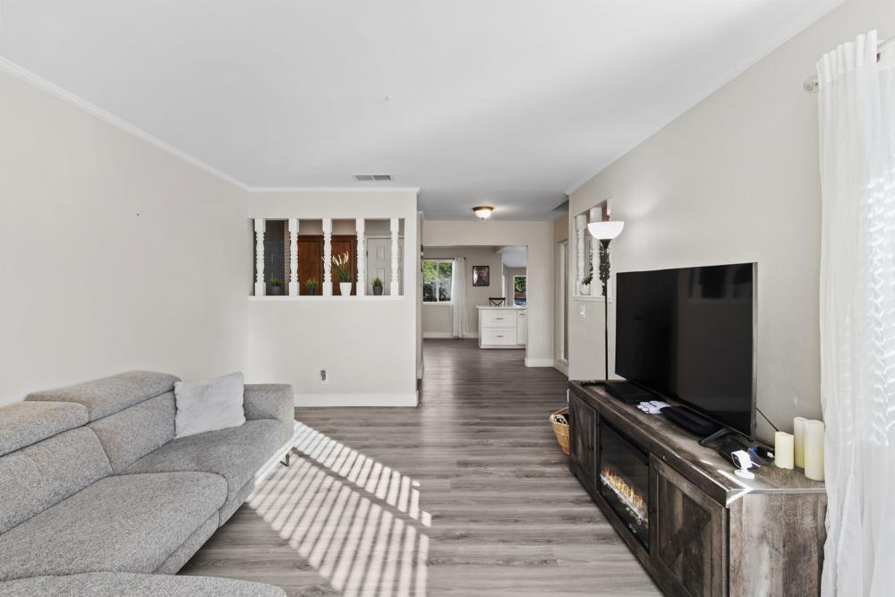 Amberwick Way, Citrus Heights, California image 30