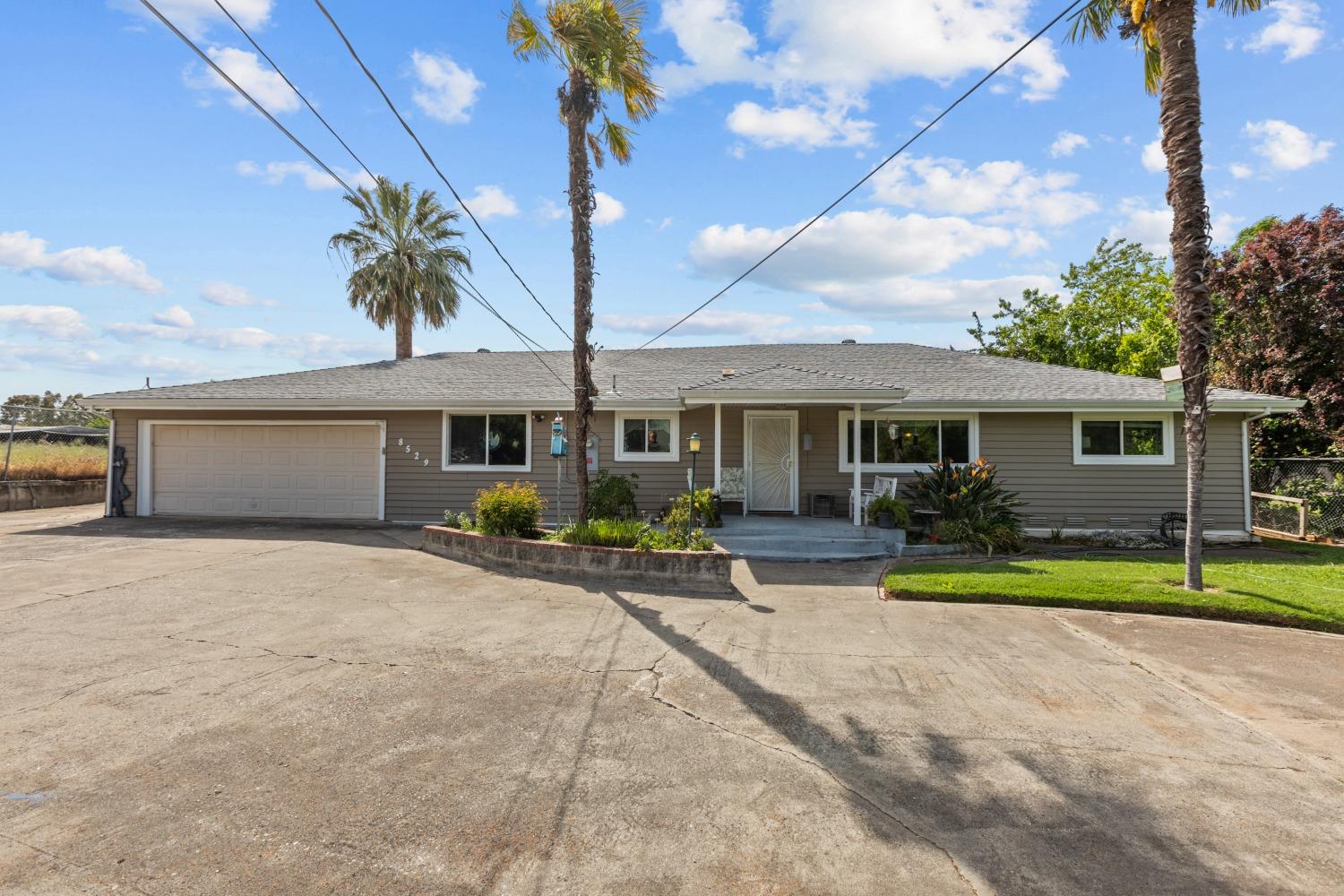 Detail Gallery Image 1 of 40 For 8529 El Verano Ave, Elverta,  CA 95626 - 4 Beds | 2 Baths
