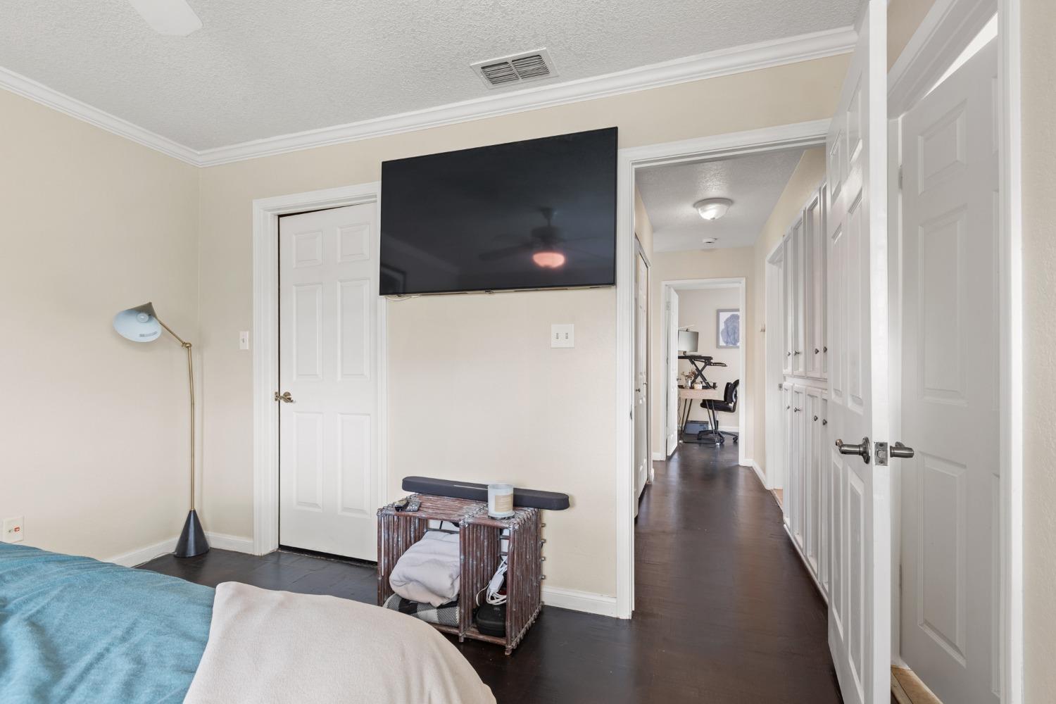 Photo #18: 225054549 Listing: Photo #18