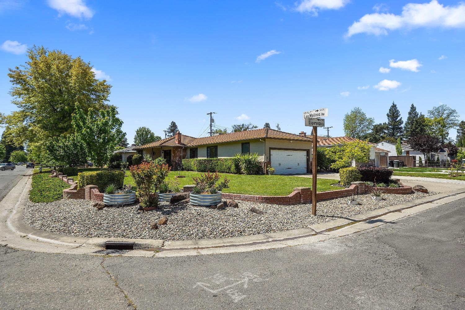 Los Molinos Way, Sacramento, California image 35