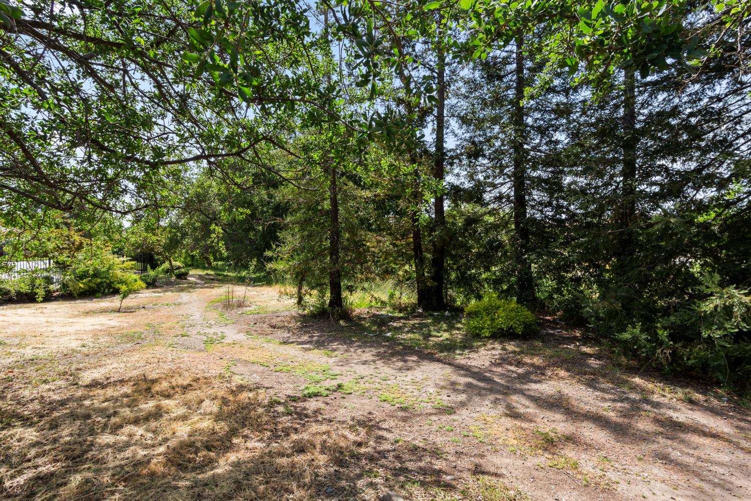 Pleasant Creek Drive, Rocklin, California image 40