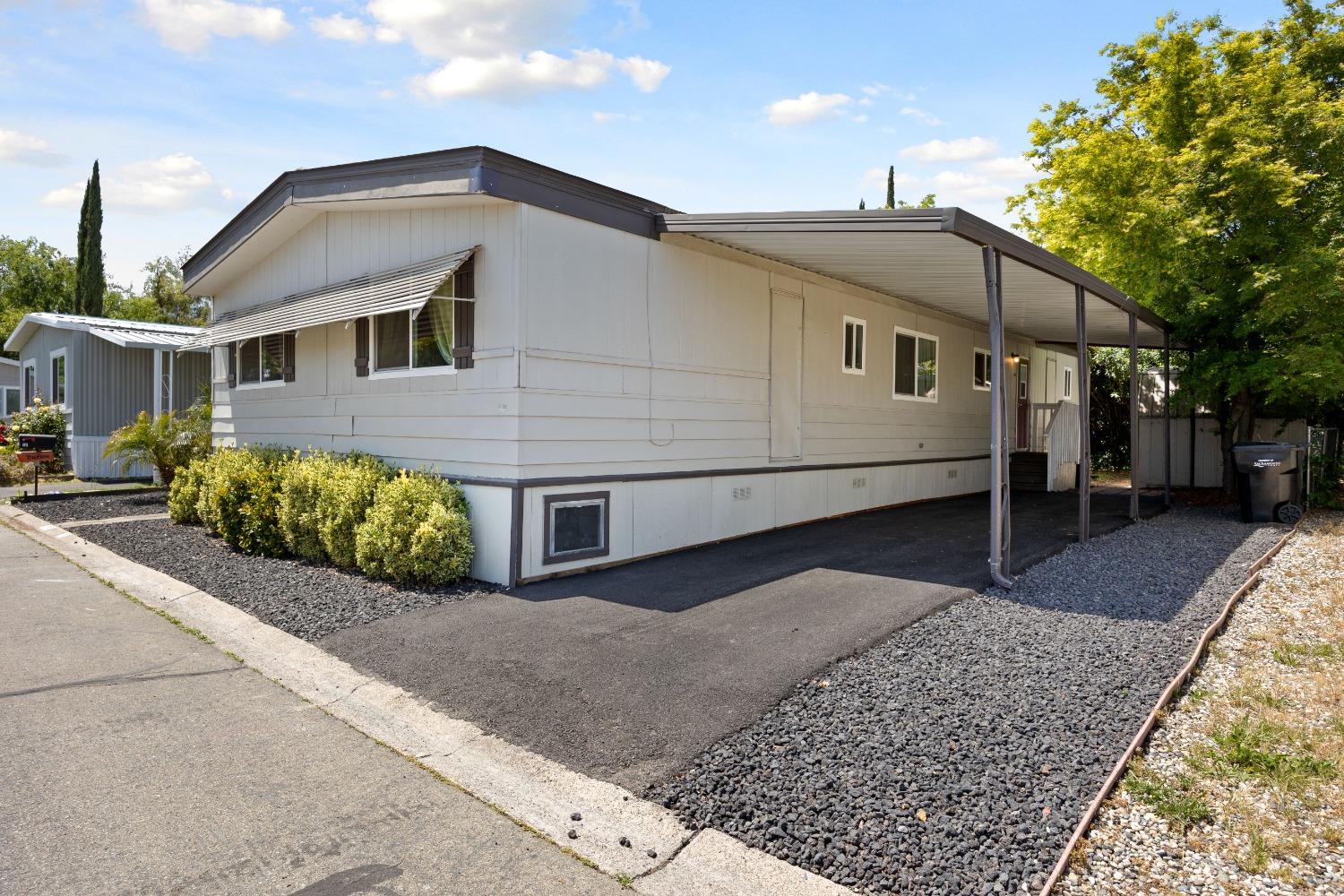 Detail Gallery Image 1 of 32 For 7305 Topanga, Sacramento,  CA 95842 - 3 Beds | 2 Baths