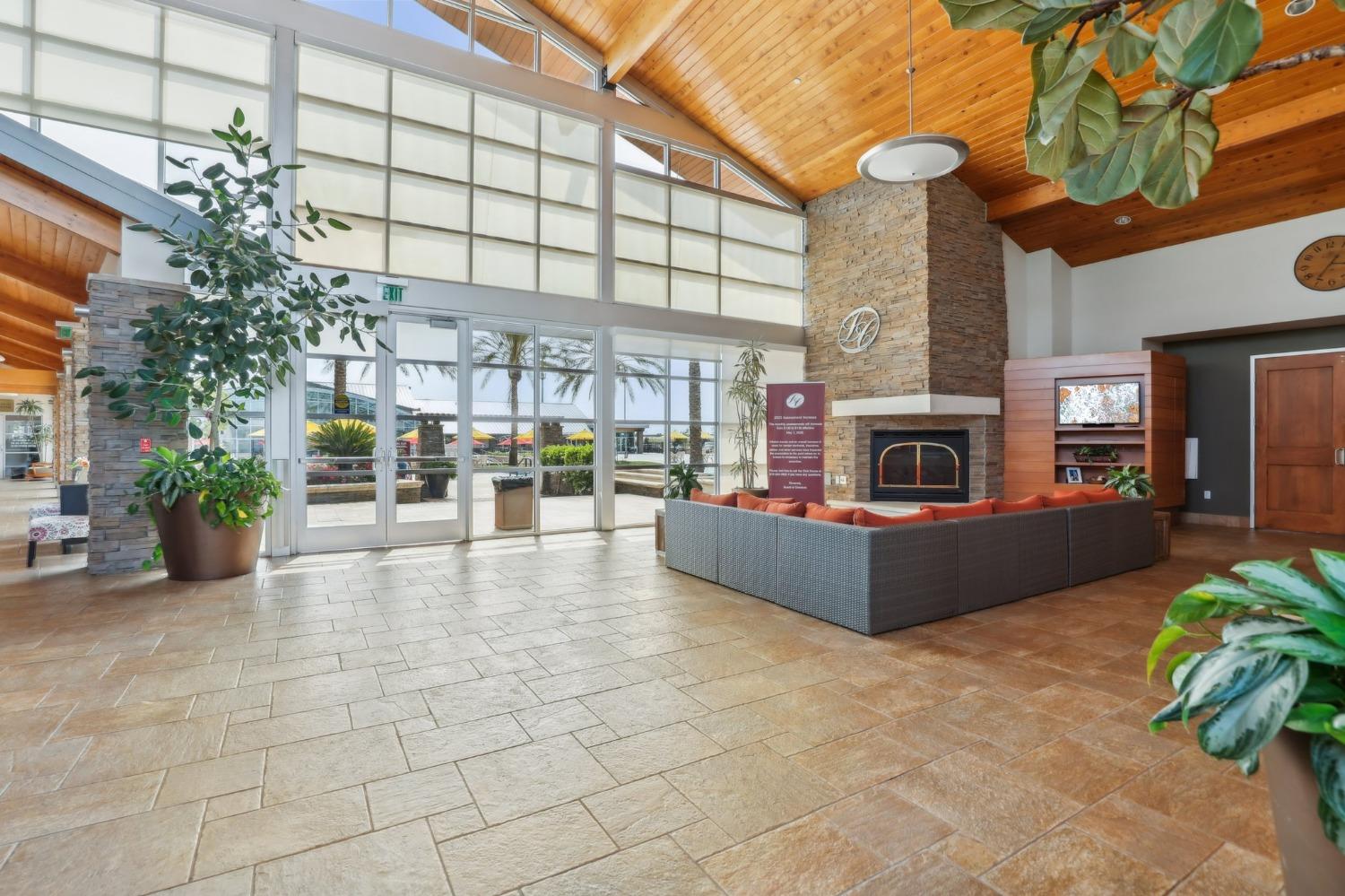 Landmark Circle, Lincoln, California image 32