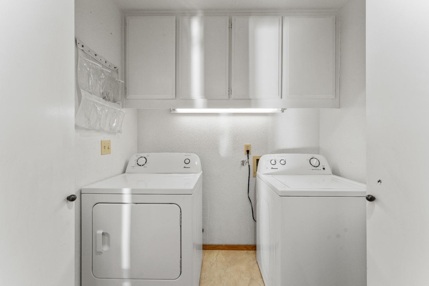 Detail Gallery Image 11 of 24 For 8156 Westray Dr, Sacramento,  CA 95829 - 3 Beds | 2 Baths