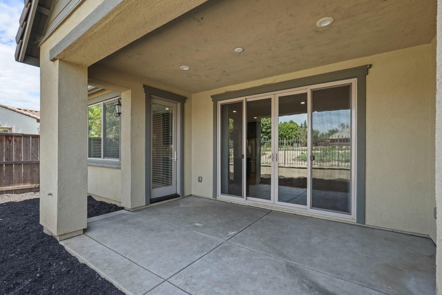 Dazzler Street, Lodi, California image 39