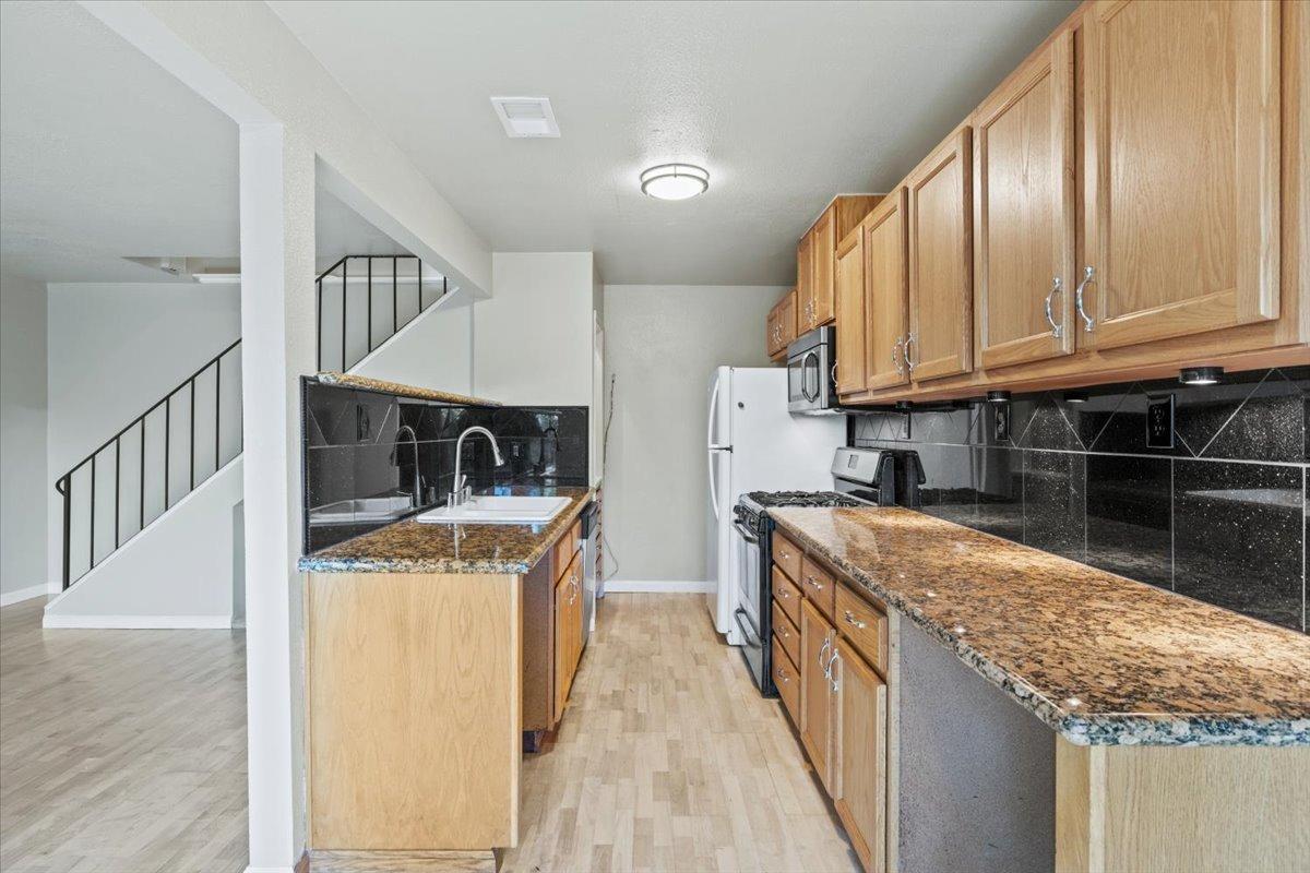 Greenholme Drive #2, Sacramento, California image 9