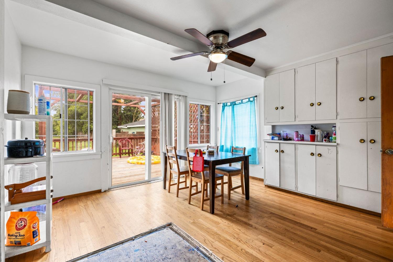 Detail Gallery Image 14 of 43 For 5148 Marconi Ave, Carmichael,  CA 95608 - 3 Beds | 2 Baths
