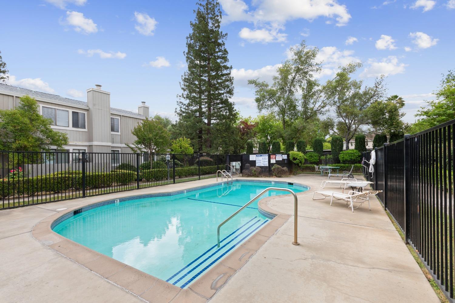 Photo #30: 225054549 Listing: Photo #30
