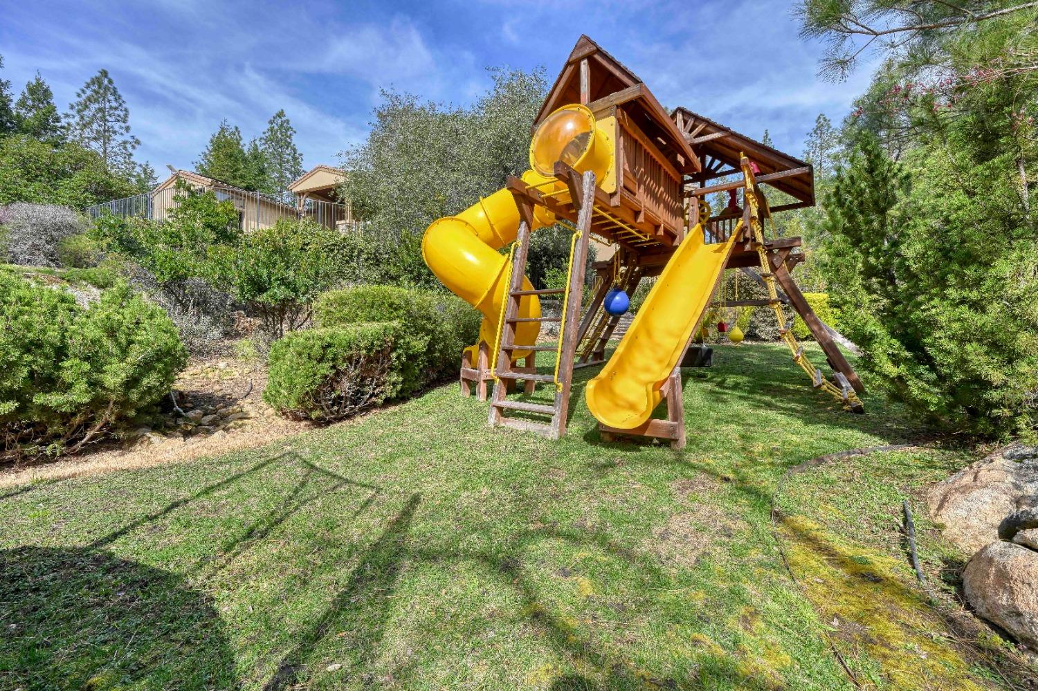 Detail Gallery Image 80 of 90 For 16279 Winchester Club Dr, Meadow Vista,  CA 95722 - 4 Beds | 5/1 Baths