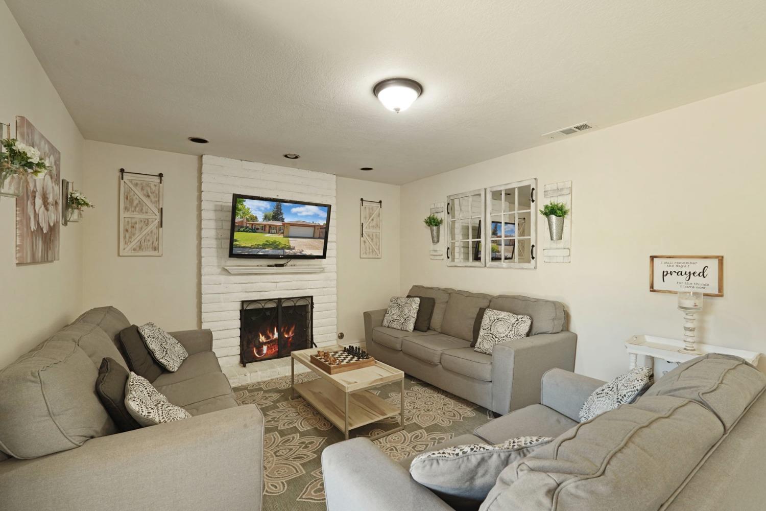 Detail Gallery Image 22 of 47 For 2572 Alexa Way, Stockton,  CA 95209 - 3 Beds | 2 Baths