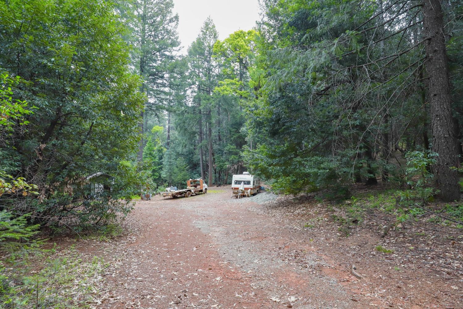 Long Point Road, Nevada City, California image 12