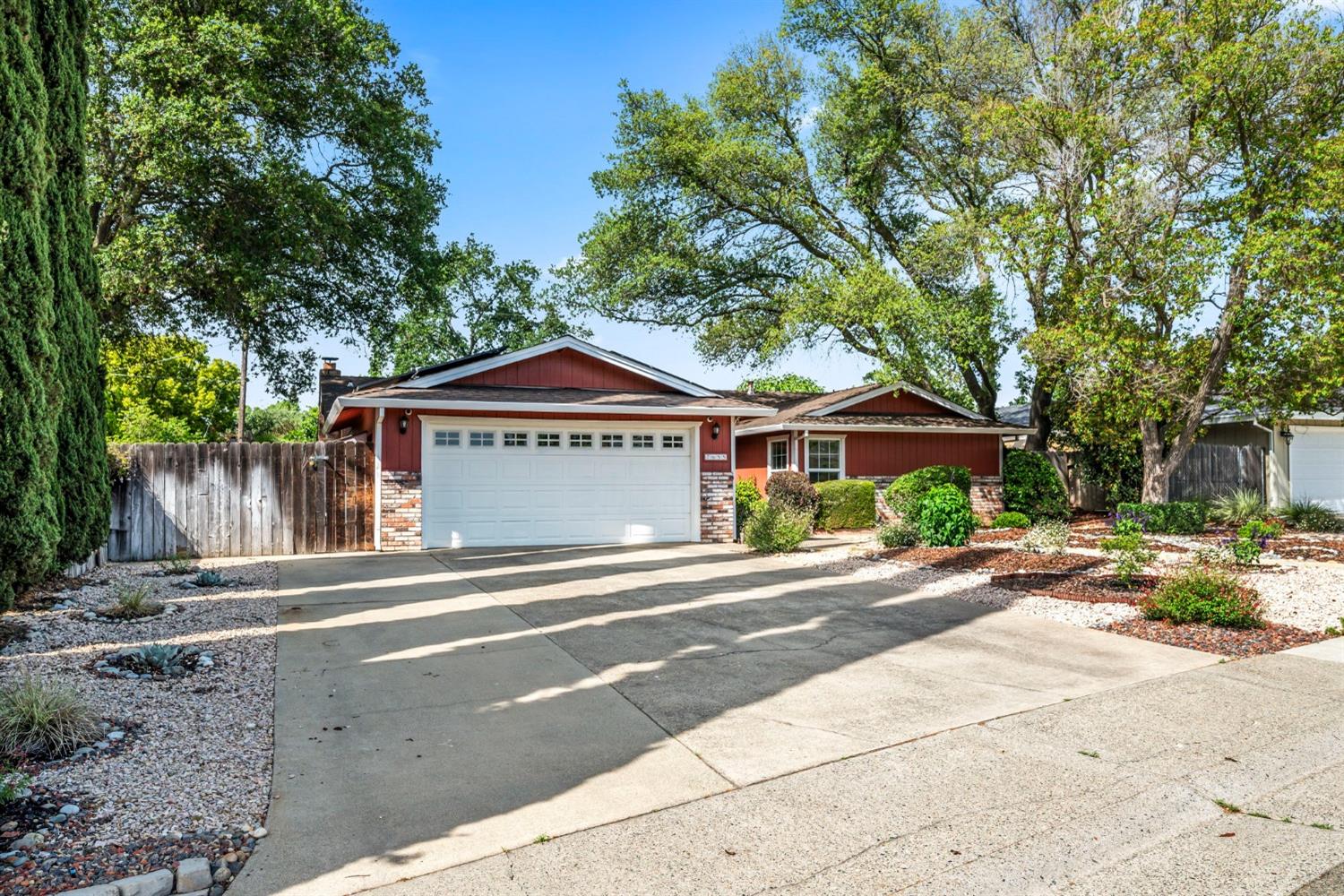 Westover Court, Fair Oaks, California image 6