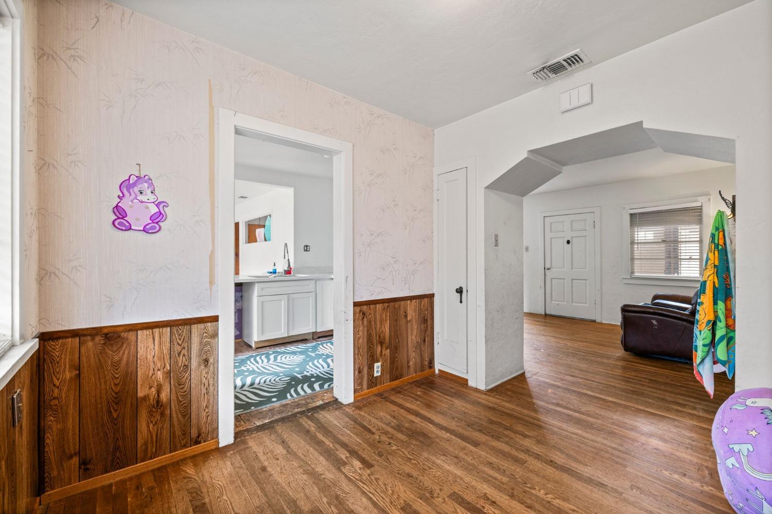 Detail Gallery Image 18 of 43 For 5148 Marconi Ave, Carmichael,  CA 95608 - 3 Beds | 2 Baths