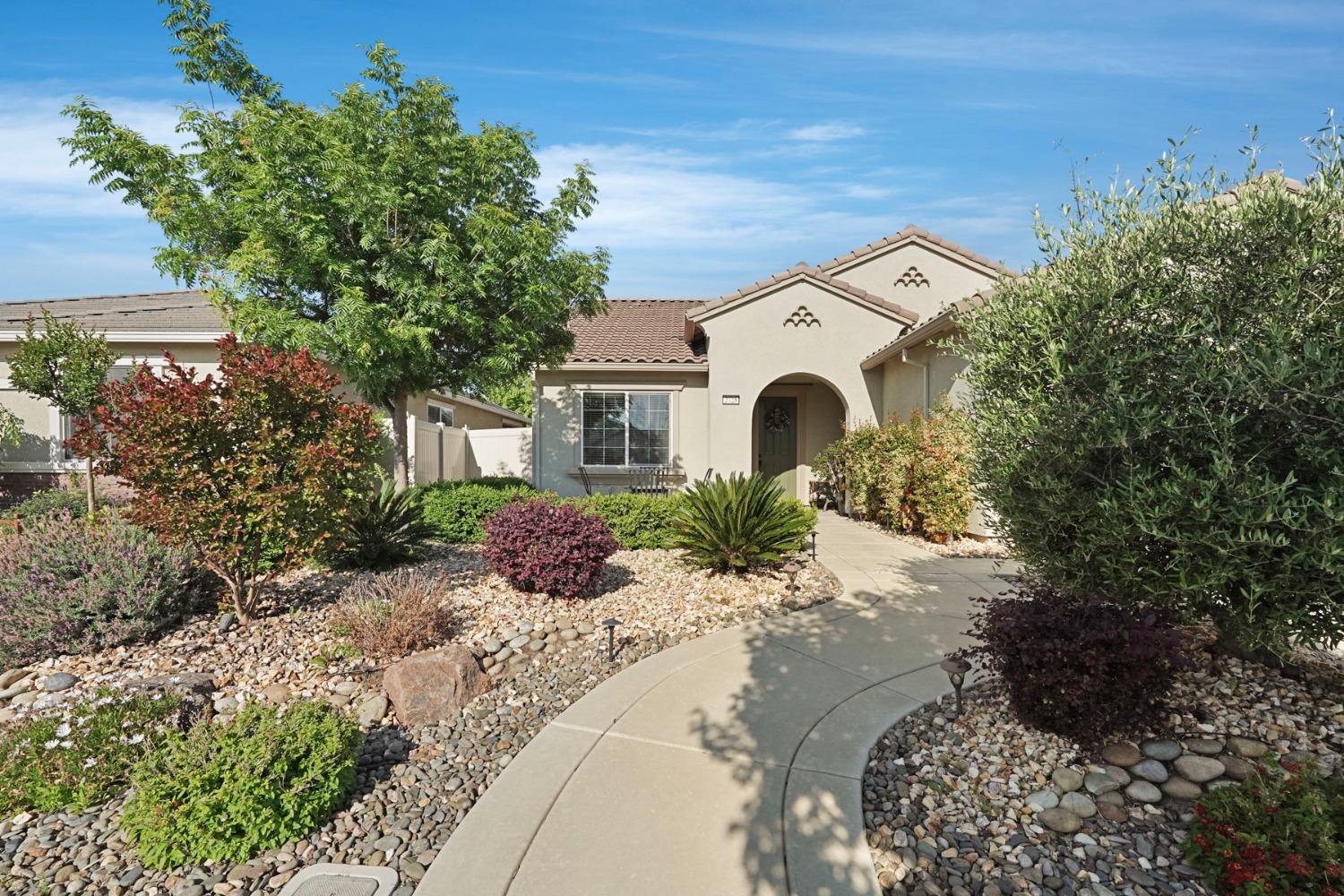 Shadow Berry Dr., Manteca, California image 1
