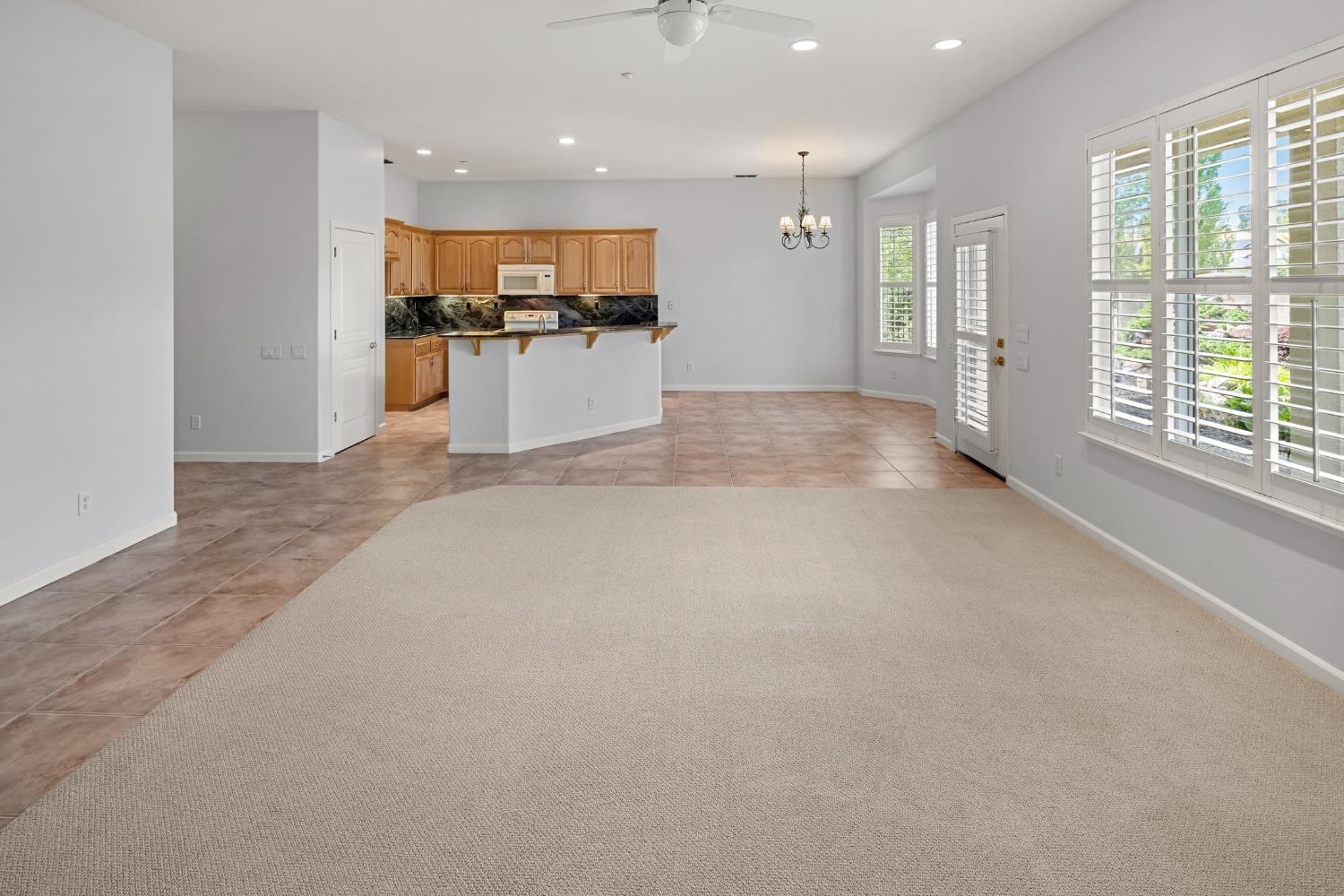 Pleasant Creek Drive, Rocklin, California image 10