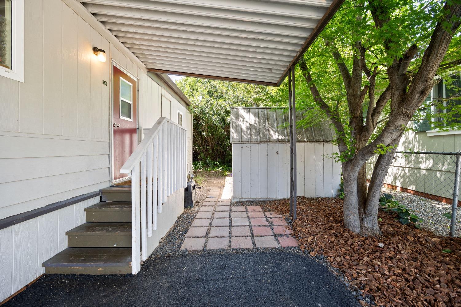 Detail Gallery Image 3 of 32 For 7305 Topanga, Sacramento,  CA 95842 - 3 Beds | 2 Baths