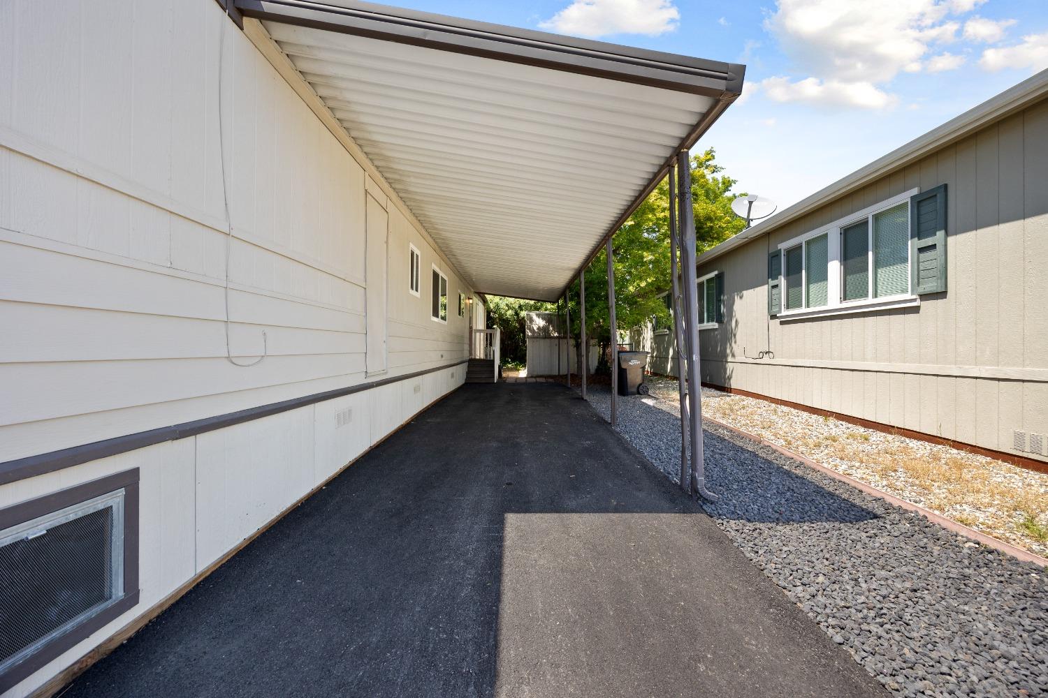 Detail Gallery Image 2 of 32 For 7305 Topanga, Sacramento,  CA 95842 - 3 Beds | 2 Baths
