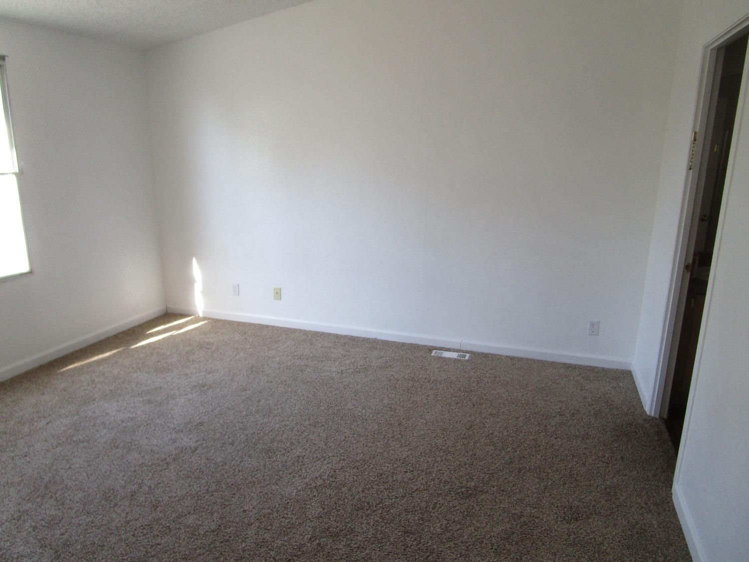 Detail Gallery Image 6 of 31 For 10503 Melody Rd, –,  CA 95977 - 3 Beds | 2 Baths