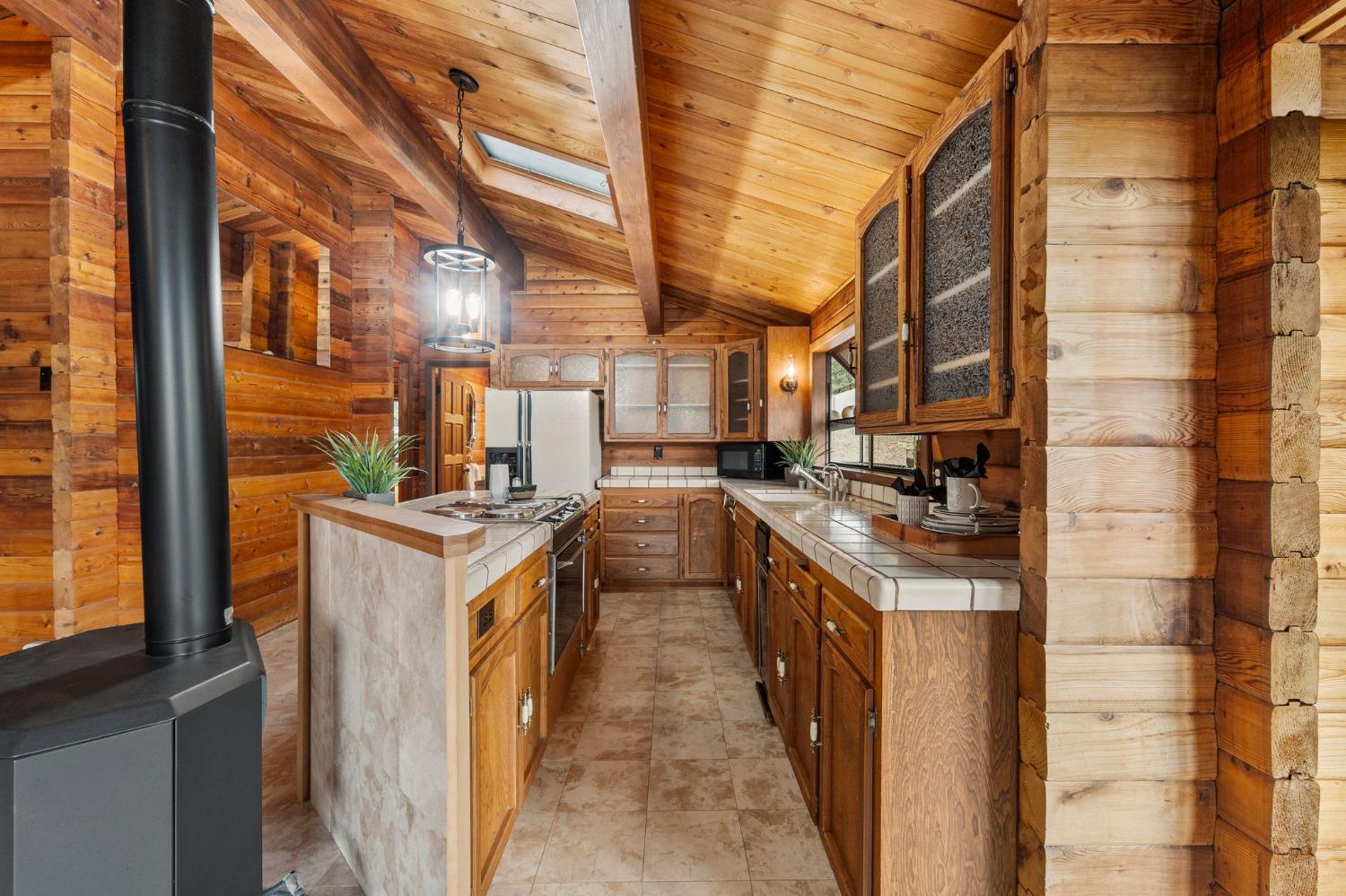 Deep Haven Road, Pollock Pines, California image 9