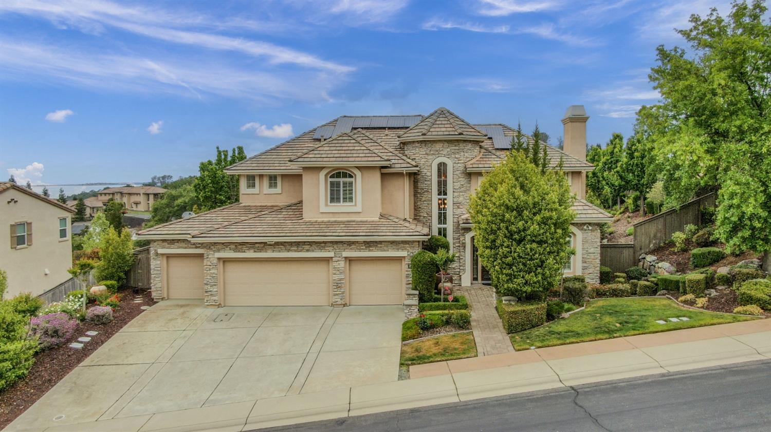 Detail Gallery Image 1 of 1 For 2641 Giorno Way, El Dorado Hills,  CA 95762 - 6 Beds | 4/1 Baths