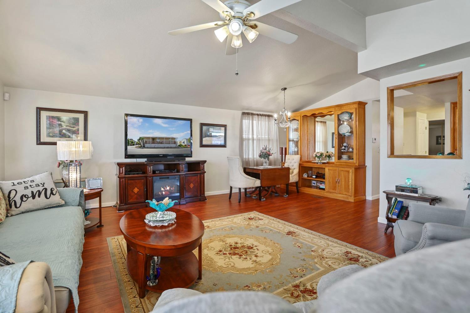 Detail Gallery Image 11 of 35 For 6706 Tam O Shanter Dr 92, Stockton,  CA 95210 - 2 Beds | 2 Baths