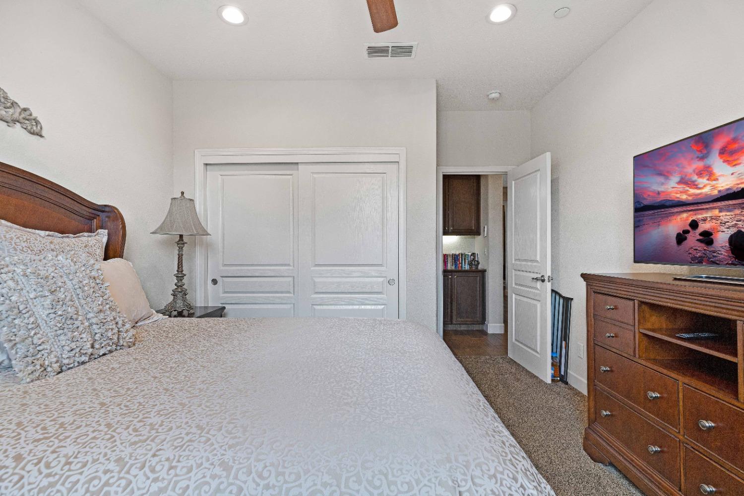 Westport Circle, Oakdale, California image 7